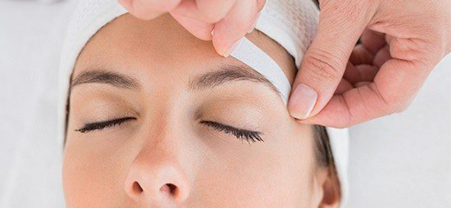 Методы удаления волос при коррекции бровей
